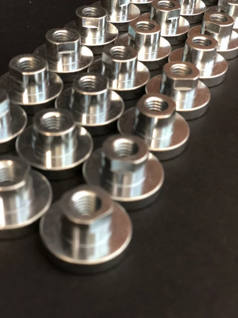 Різьбові компоненти