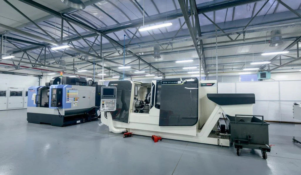 Промисловий завод